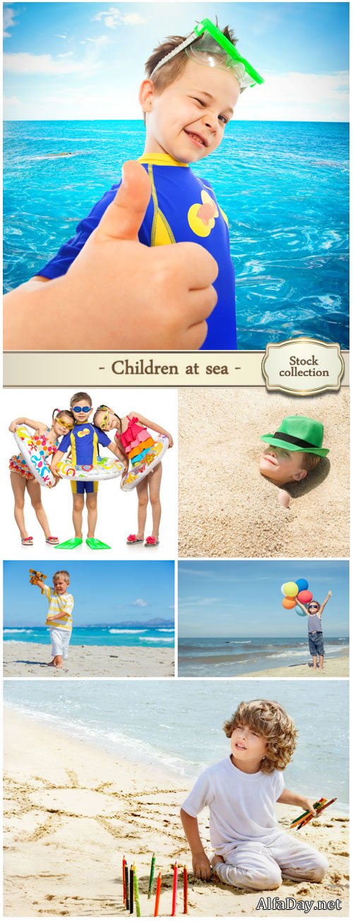 Children at sea, summer - Stock photo